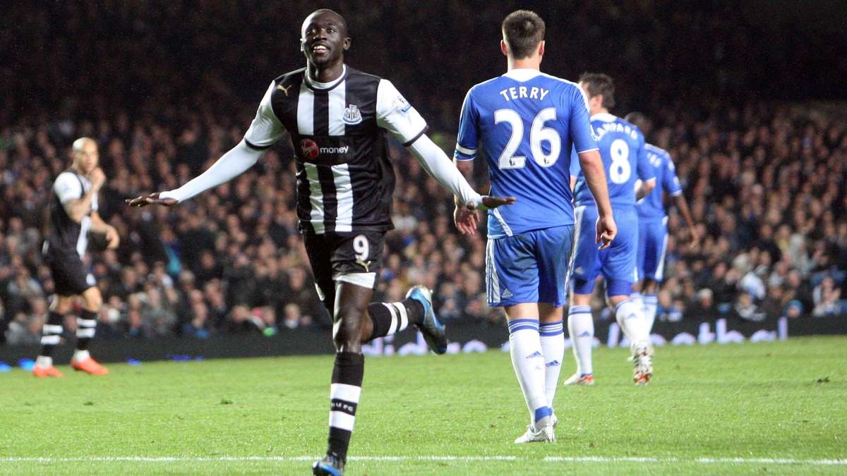 Papis Cisses Goal Vs Chelsea