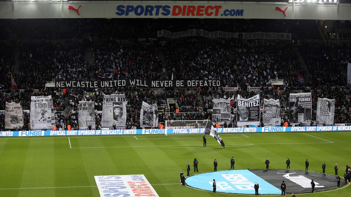 Newcastle United - Wor Flags planning season finale