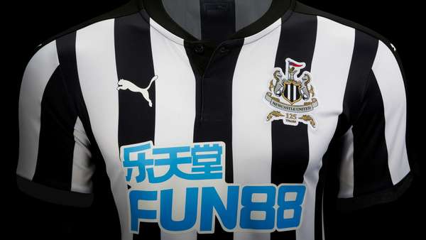 Newcastle United - New Kit: A Closer Look