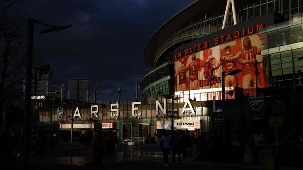 Emirates Stadium evening.jpg