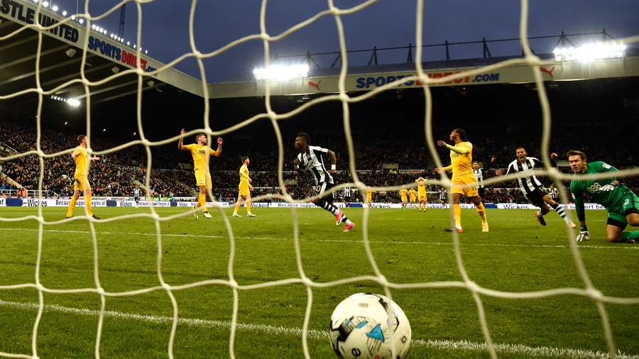 https://images.nufc.co.uk/900x506_/media/30329/christian-atsu-preston-goal.jpg